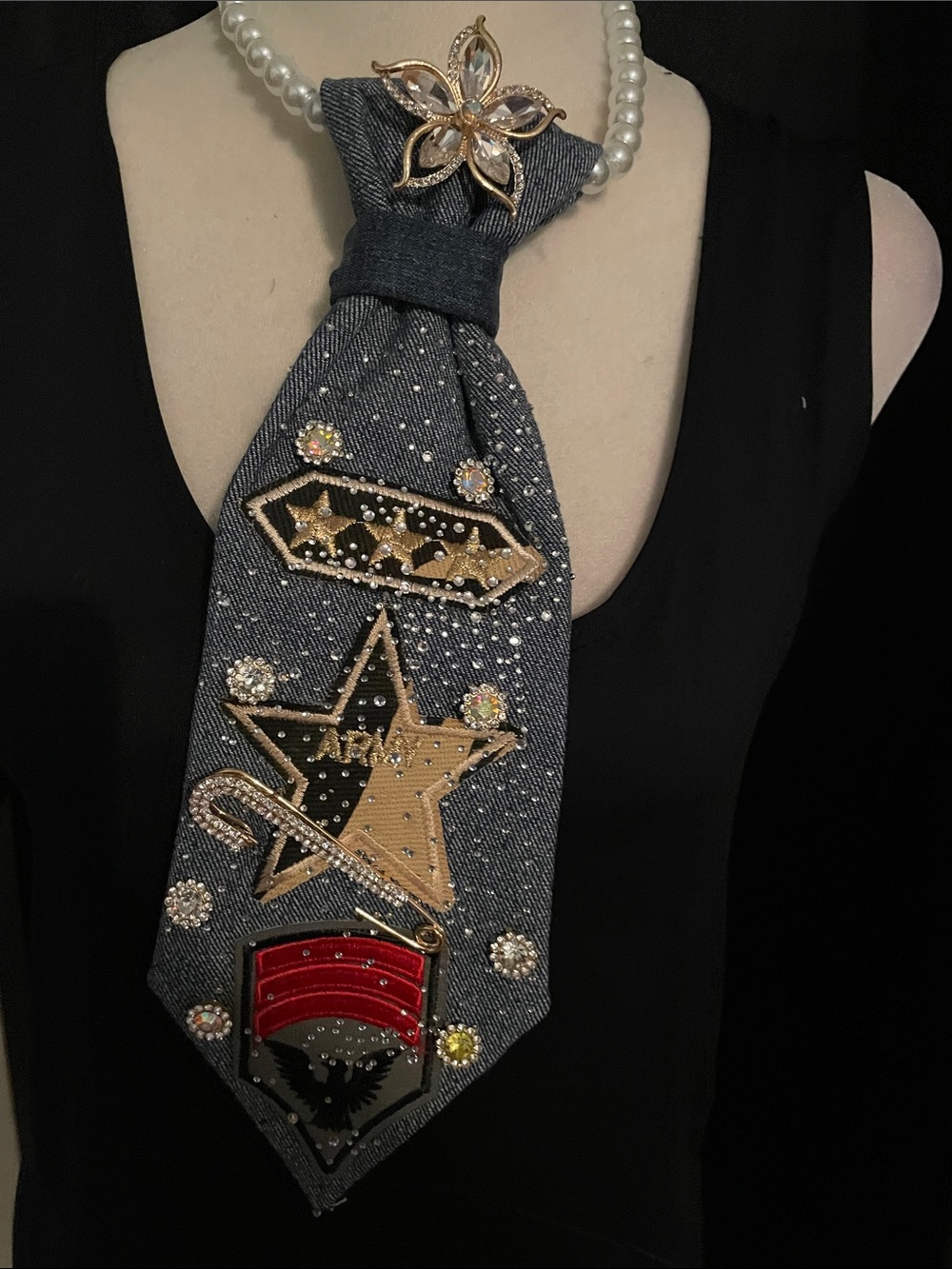 Pearl Strand Necklace with Gold Floral Brooch and Charcoal Embellished Pendant